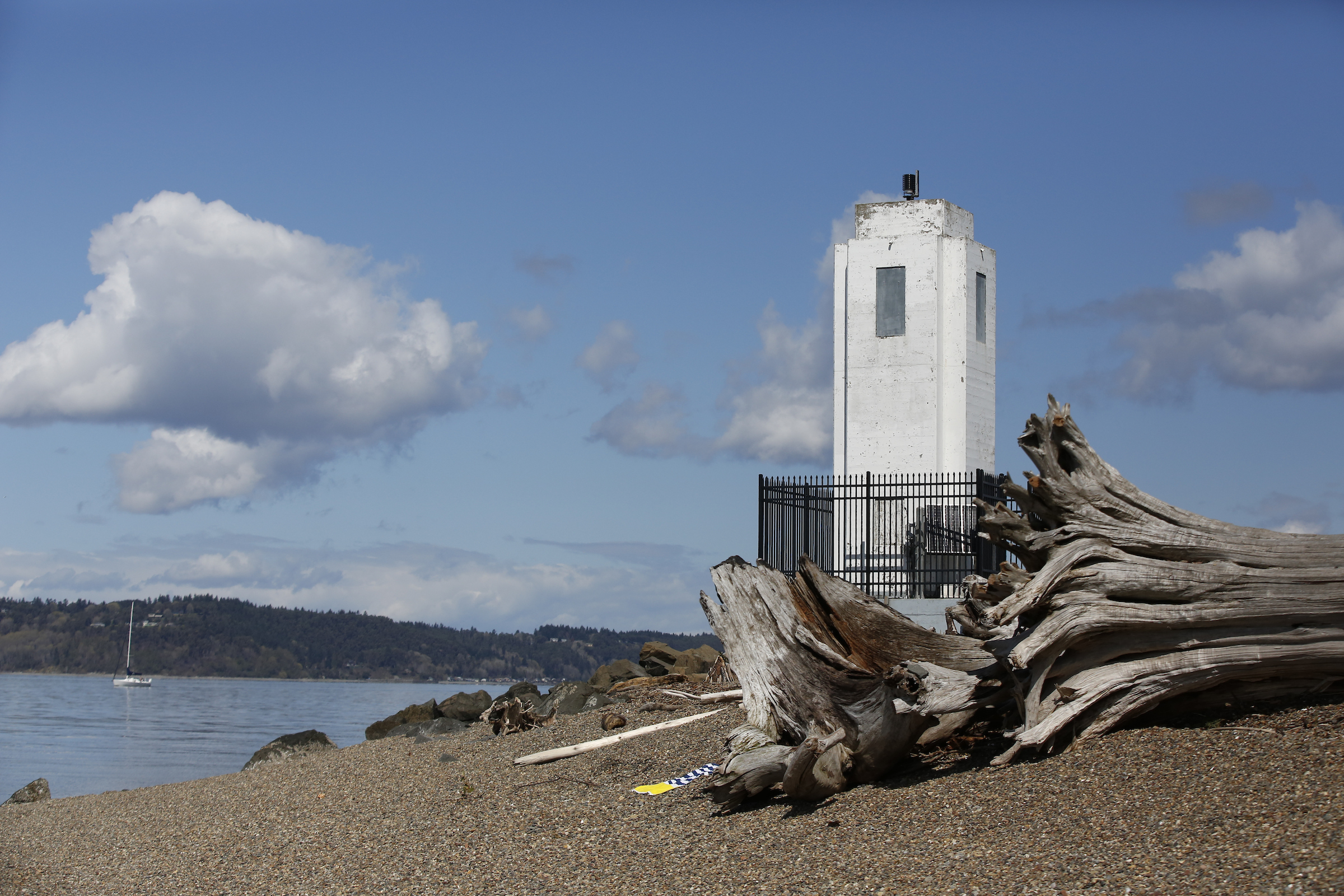 photo of a lighthouse